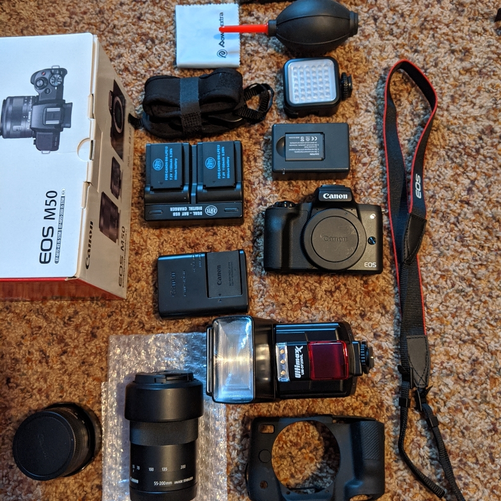 ***SOLD**Canon EOS M50 mirrorless camera+Lenses